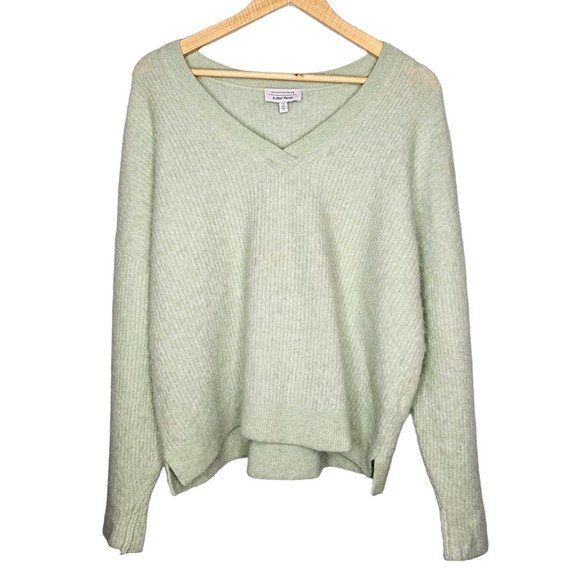 & OTHER STORIES Los Angeles Alpaca Blend V-Neck Sweater Ribbed Knit Oversized M - Picture 2 of 9